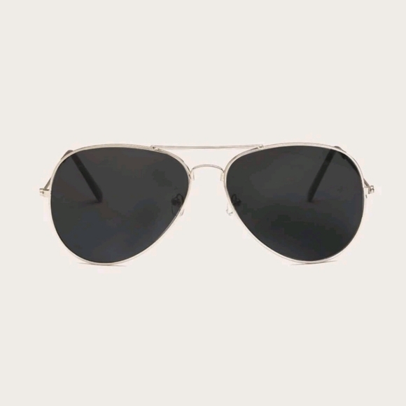 Glasses - Picture 1 of 1